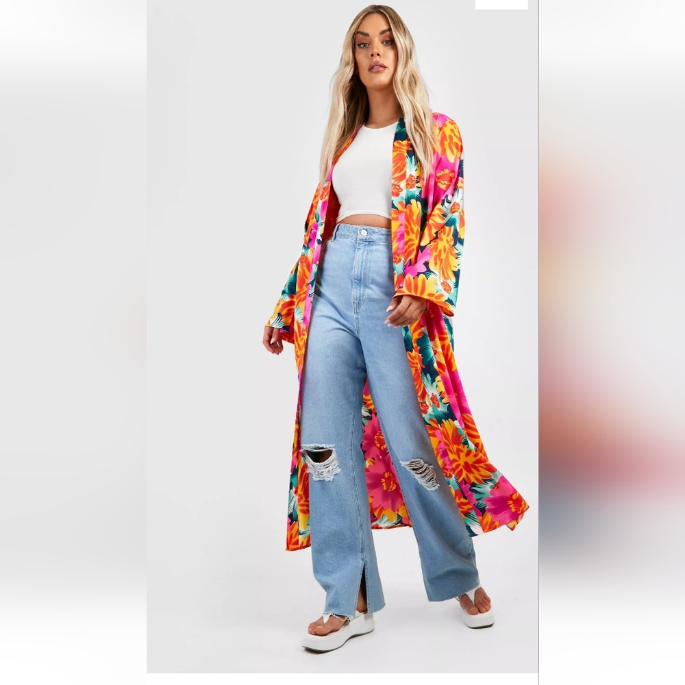 SZ 14 BOOHOO FLORAL MAXI KIMONO NWT